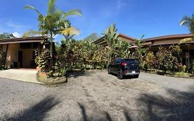 Aunty Arenal Lodge